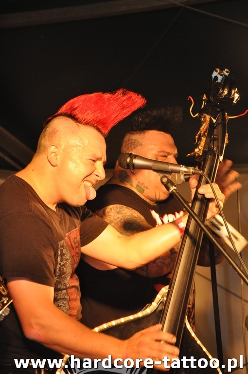 mad_sin_1_20120809_1603844219