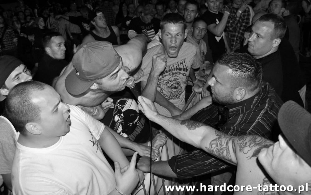 trapped_under_ice_24_20120809_1753521728