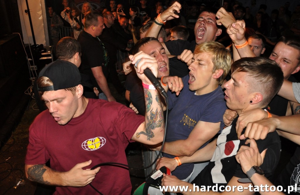 trapped_under_ice_3_20120809_2040320597