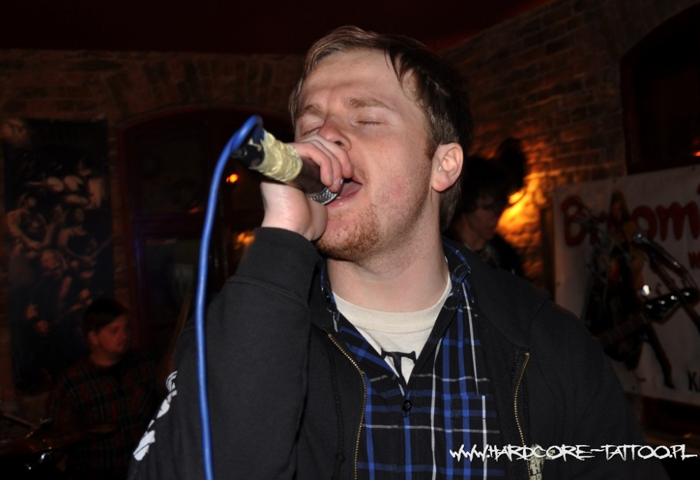 lasting_traces_20110310_1655582452