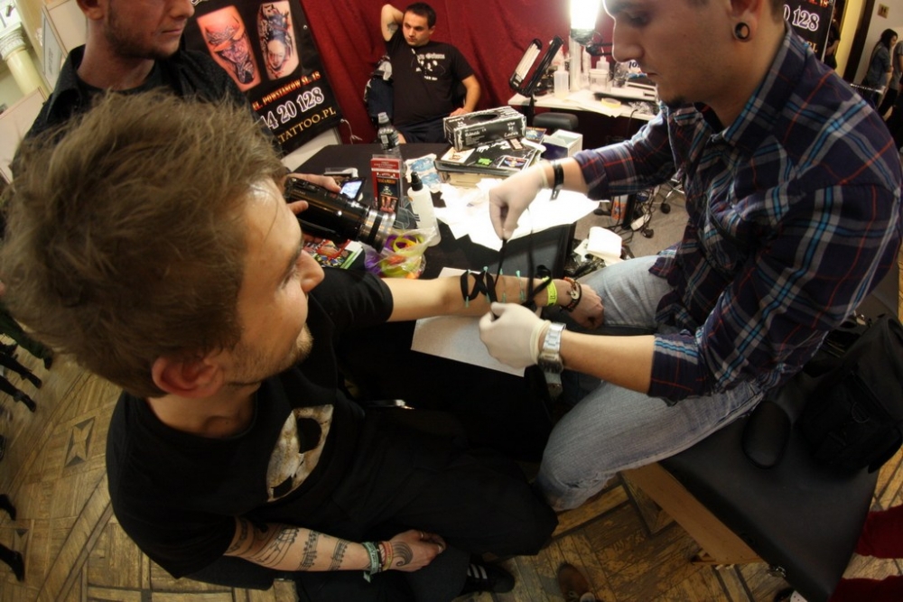 piercing_ahmyta_20111205_1354174332