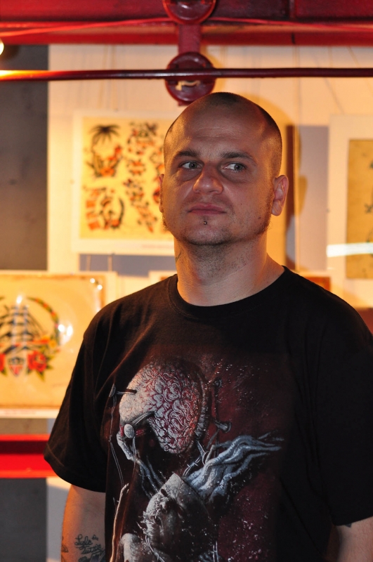 piotr_wojciechowski_waciciel_eksponatw_20100814_1872300097